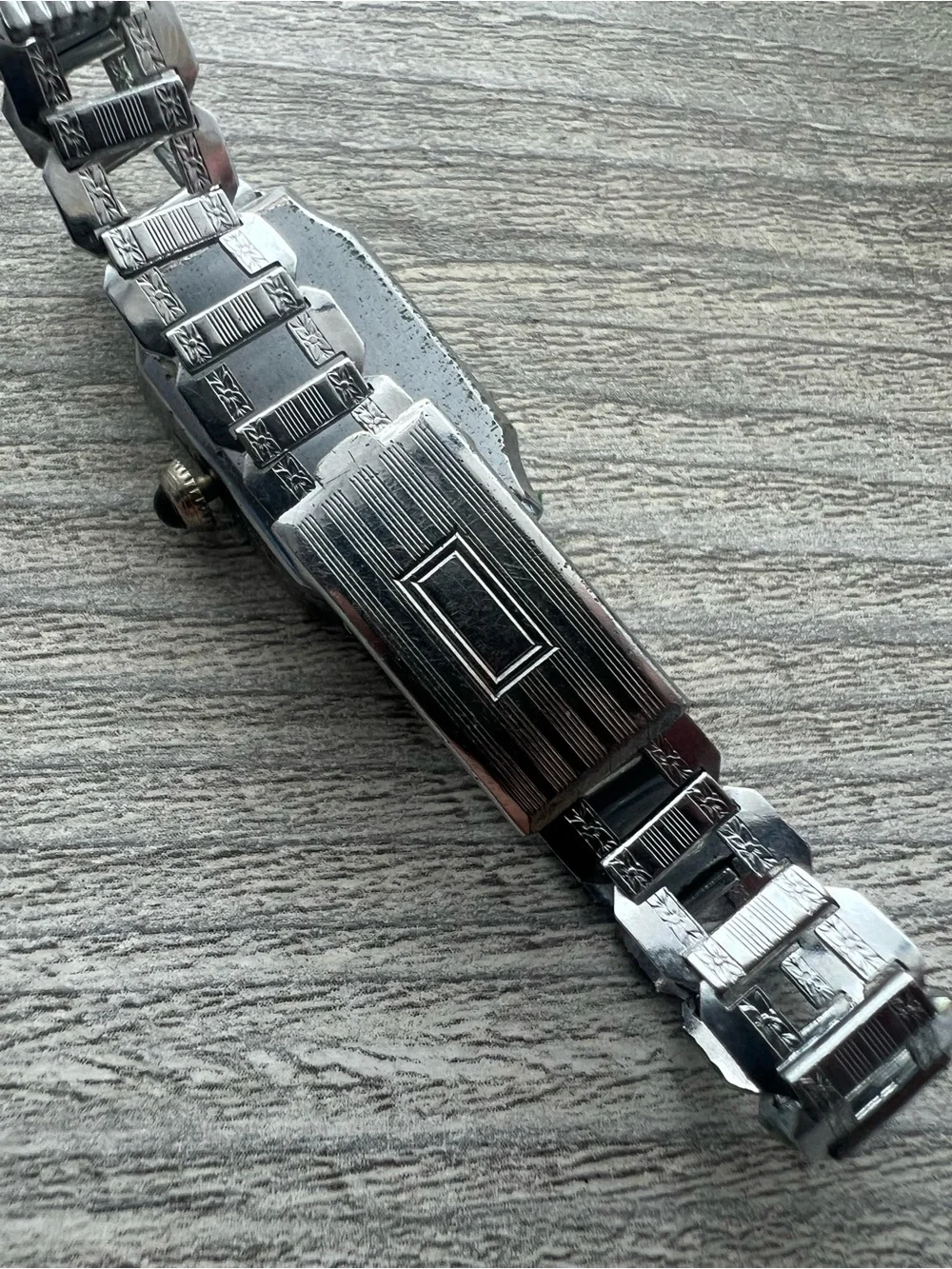 Welsbro Mechanical art deco ladies tank needs crystal
